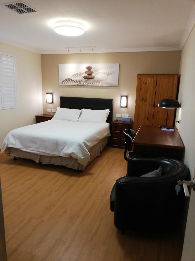 Bha Hotel Perth Bagian luar foto